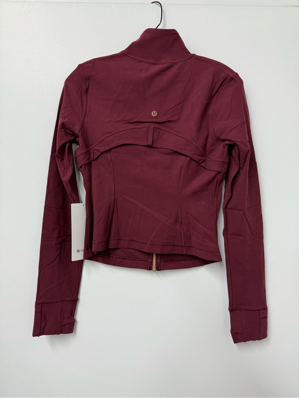 LuluLemon Define Cropped Jacket Nulu in Burgundy Bay/Rose Gold - Picture 5 of 6